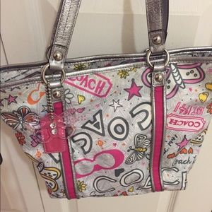 Cute and fun Coach Bag!